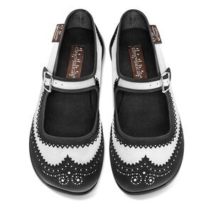 Chocolaticas® Havana Women's Mary Jane Flat